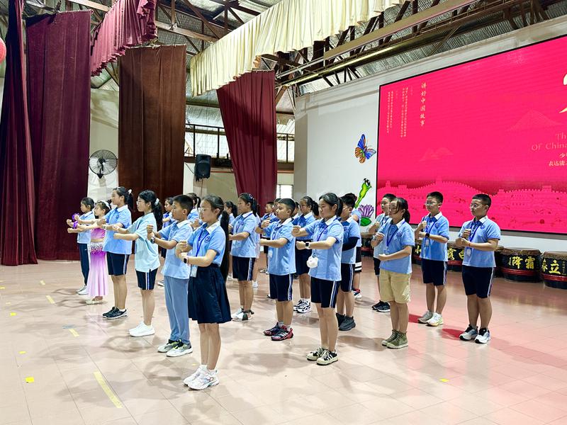 我校学生表演 (7)